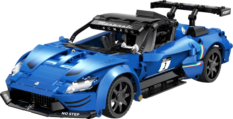 Realistický model MASERATI GT2 v mierke 1:14