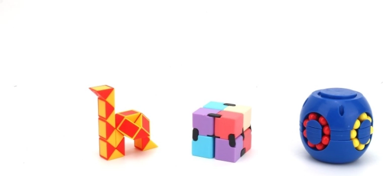 Séria hlavolamov Brain Play – sada 3 hlavolamov