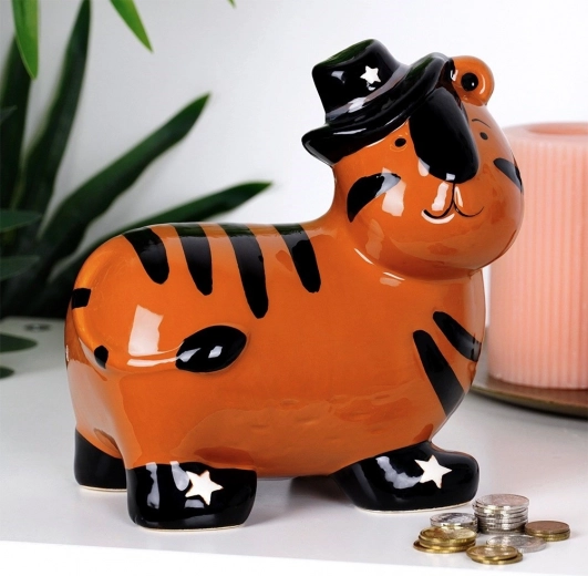 Roztomilý dizajn tigra motivuje k šetreniu