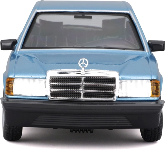 Realistická karoséria v odtieni Diamond Blue