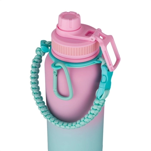 Pohodlné nosenie s pútkom a karabínou