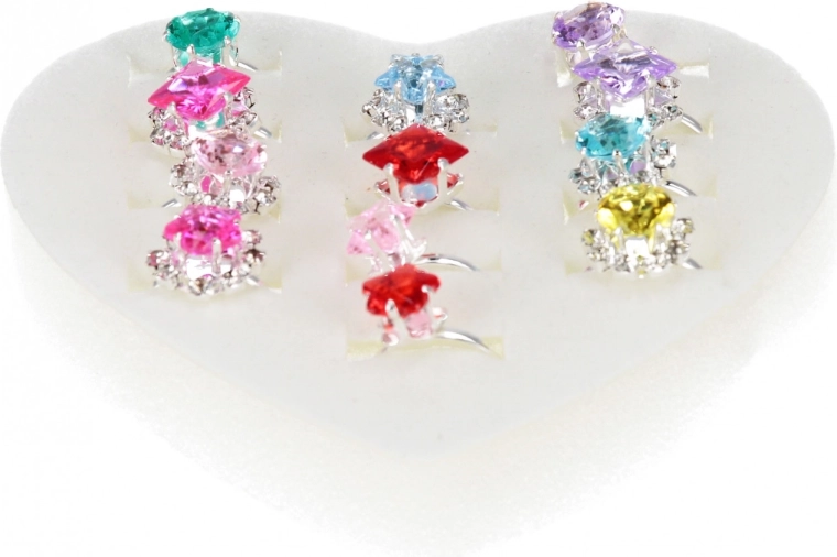 Bohatá sada 12 prstienkov