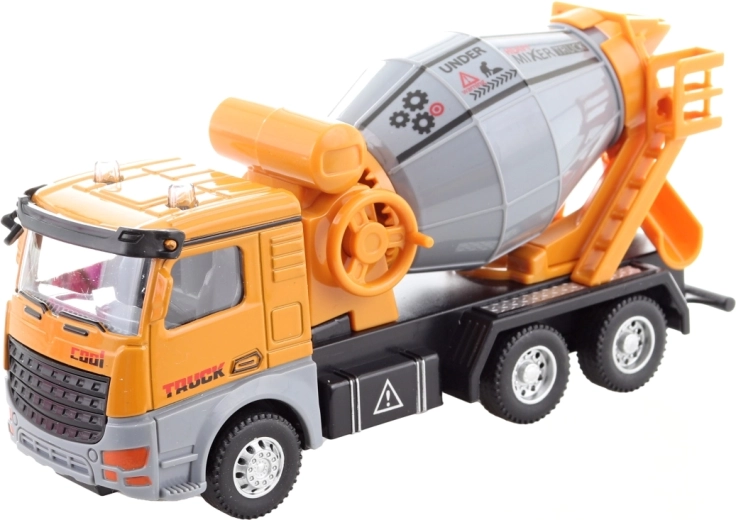 Realistický otočný bubon