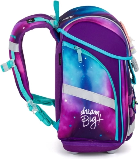 Ľahký a priestranný: 970 g a 26 litrov