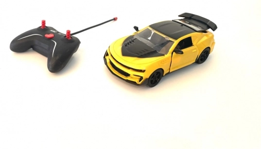 Športové RC auto červené