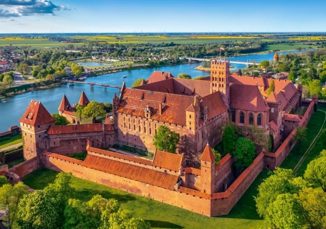 Puzzle 500 kúskov - Pohľad na Hrad Malbork, Poľsko