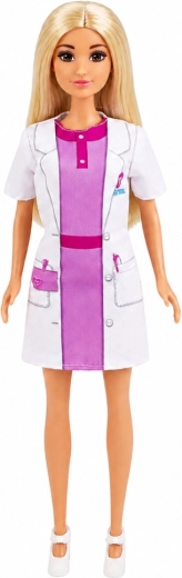 Zdravotnícky outfit ako zo skutočnej ambulancie