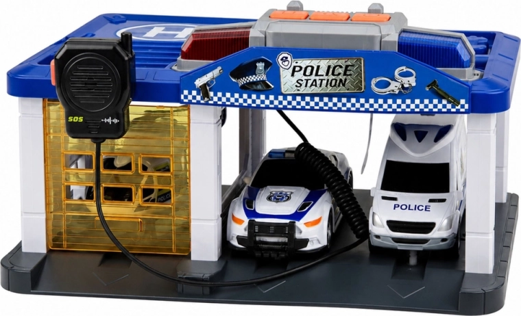 Policajná stanica s garážou a parkovaním