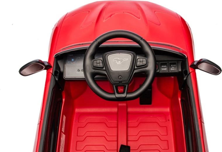 Premyslený interiér s volantom