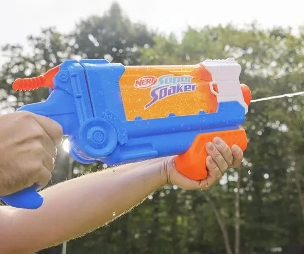 Pumpovacia rukoväť pre silný prúd