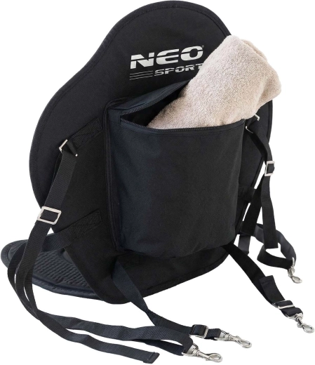 Praktické zadné vrecko na vybavenie