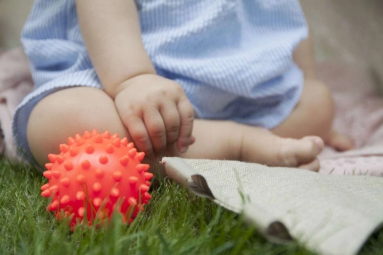 Podpora zmyslového vývoja od narodenia