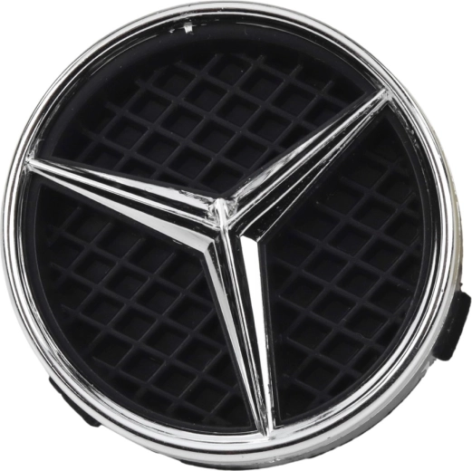 Elegantný vzhľad s motívom Mercedes