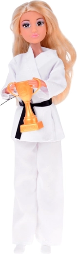 Taekwondo šampiónka s trofejou