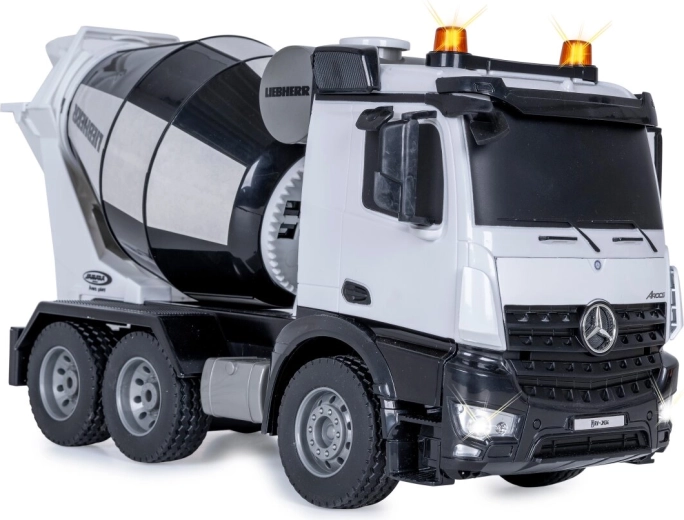 Pohon 4×4 a svetelné efekty