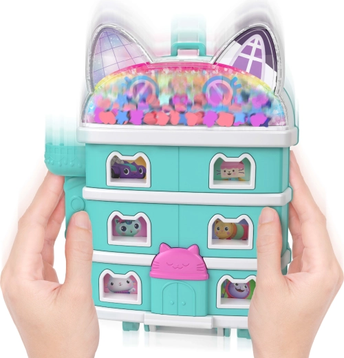 Trblietavá kupola a okienka plné prekvapení