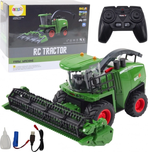 Zelený diaľkovo riadený kombajn na kukuricu a obilie 1:24