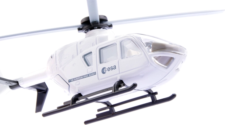 Stabilné lyžiny a odolné spracovanie