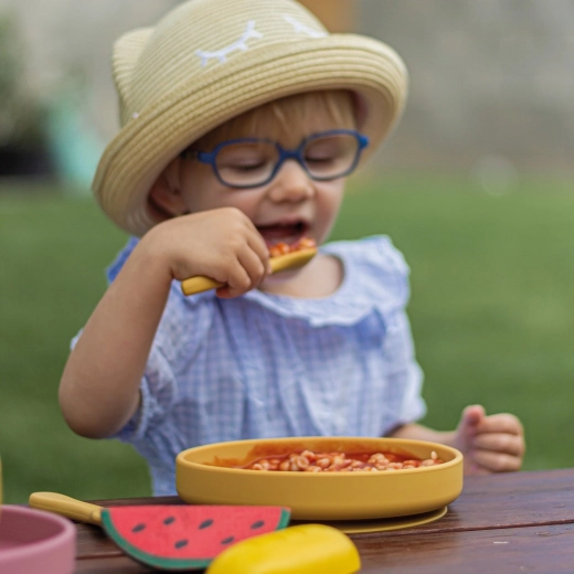 Stabilný tanier vďaka silnej prísavke