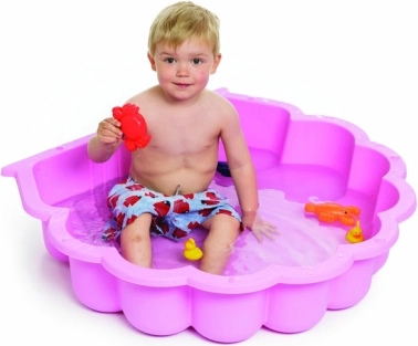 Zábava s vodou aj pieskom