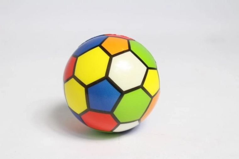 Mäkká farebná loptička 10 cm (6 ks)