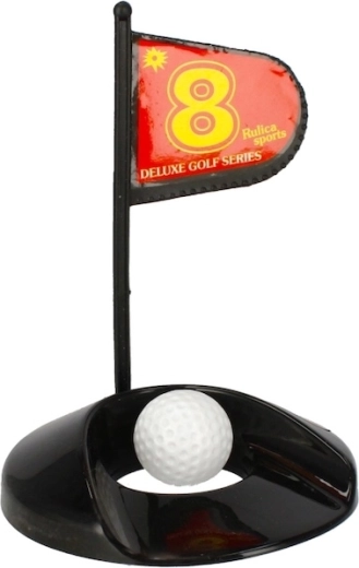 Cieľ s jamkou a vlajkou na tréning presnosti