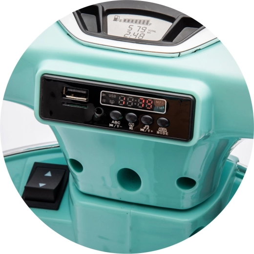 Hudobný panel a úložný box