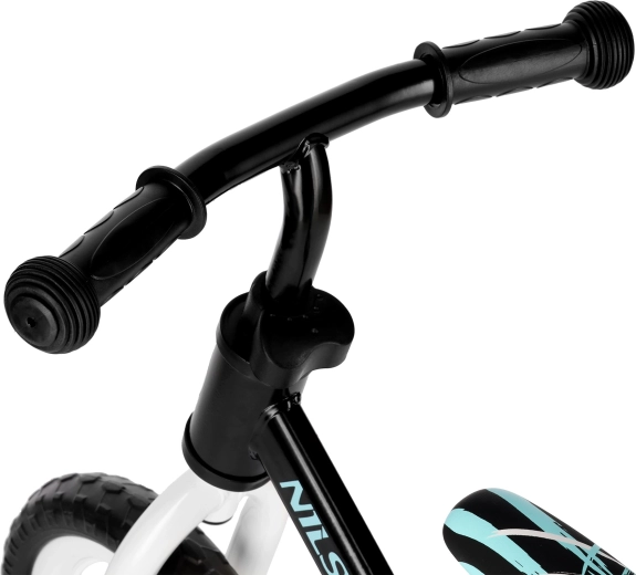 Rastie s dieťaťom: nastaviteľné sedlo a riadidlá