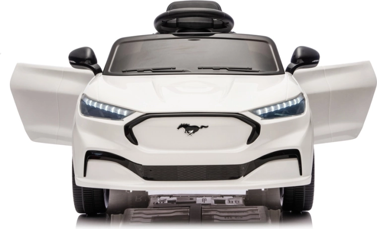 Realistické LED osvetlenie a športový vzhľad