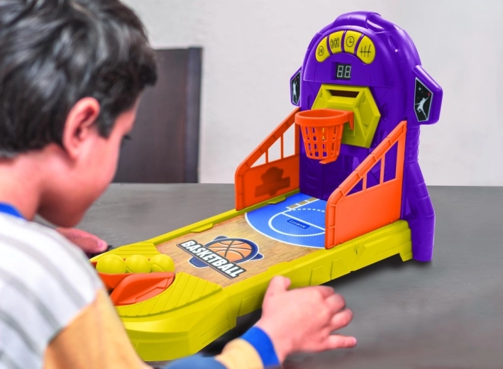 Pružinový vystreľovač pre presné strely