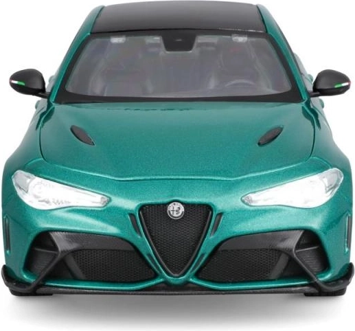 Model auta Bburago Alfa Romeo Giulia GTA 1:18 v zelenej metalíze