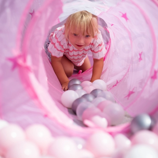Dlhý prepojovací tunel pre aktívny pohyb