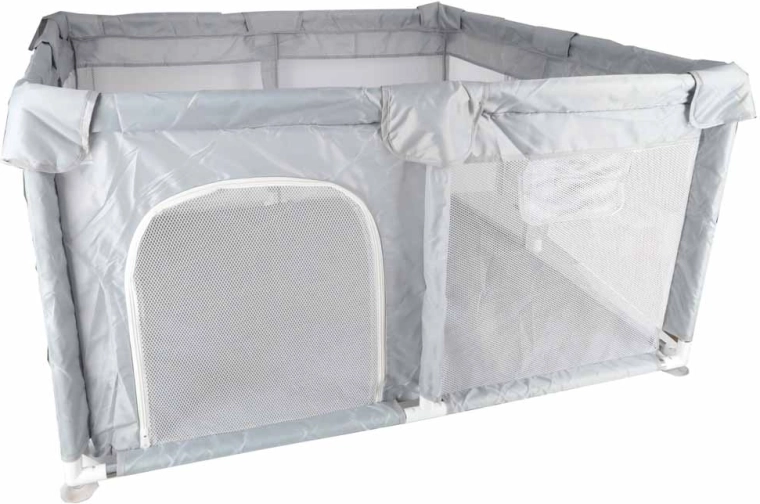 Praktický zipsový vchod