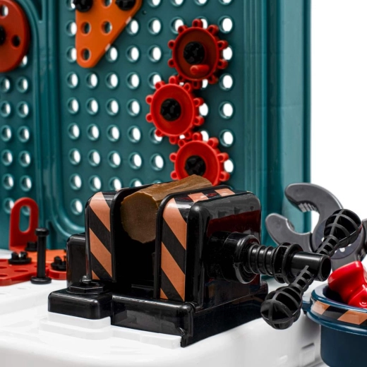 Interaktívny pegboard s prevodmi