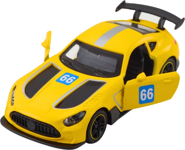 Otváracie dvere a realistické detaily