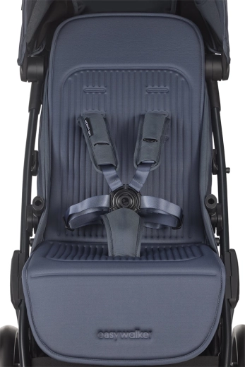 Ergonomické, extra dlhé sedadlo pre maximálny komfort