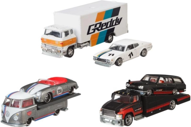 Ťahač a pretekárske autíčko Hot Wheels
