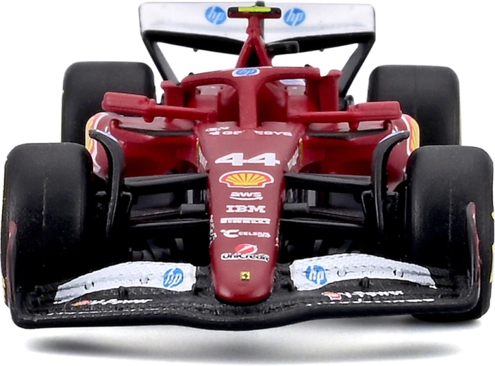 Lewis Hamilton #44 a verné pretekárske detaily