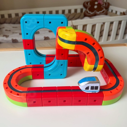Elektrický vláčik s USB nabíjaním