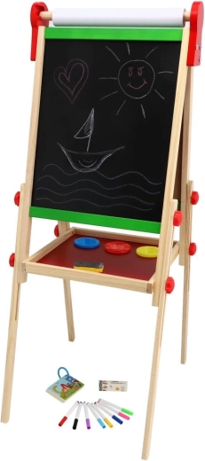 Stabilná drevená konštrukcia a úložný priestor