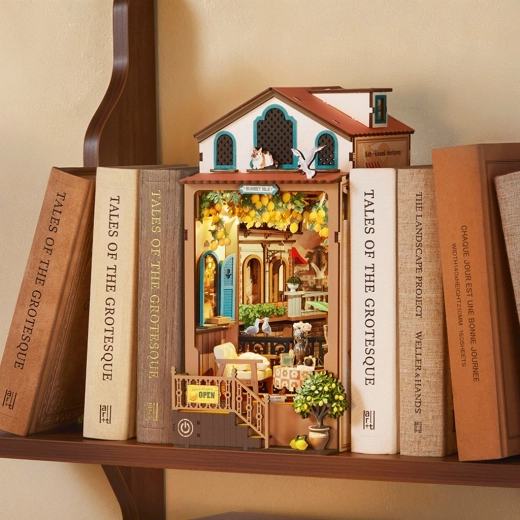 Čarovný book nook do knižnice