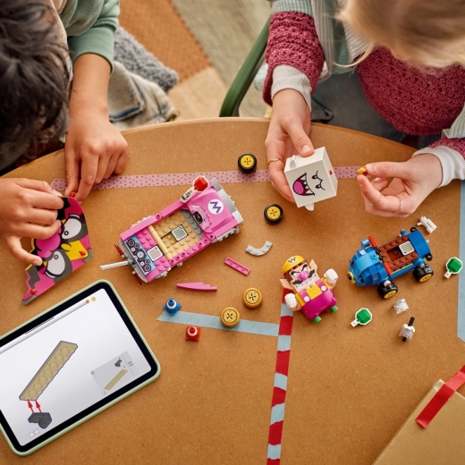 Interaktívne efekty s LEGO Mario, Luigi a Peach