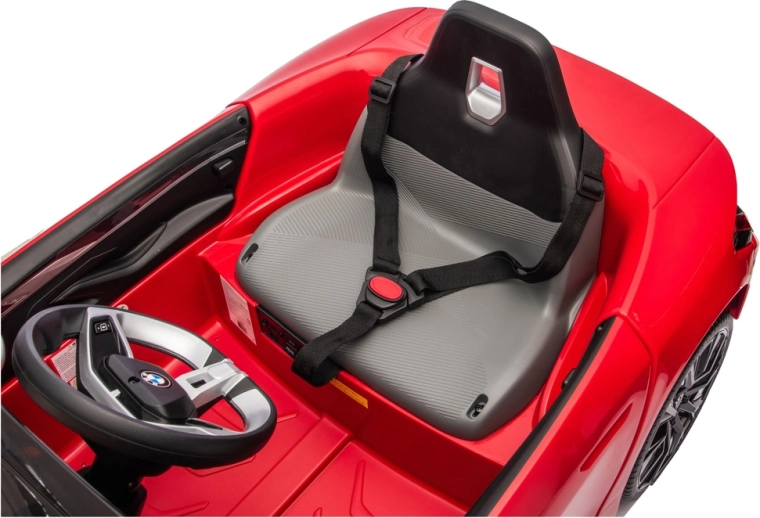 Bezpečné sedadlo s pásom