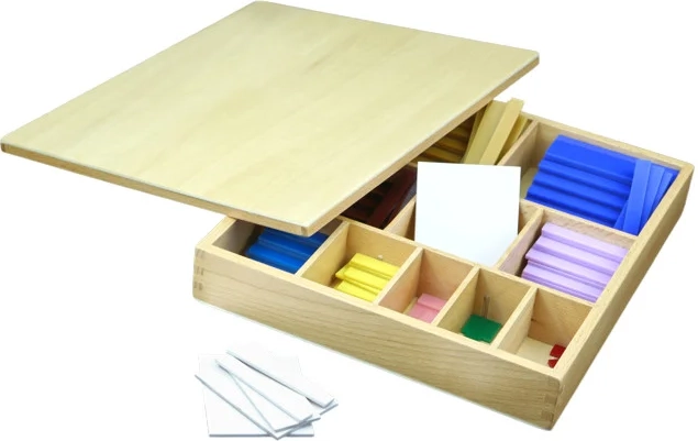 Moyo Montessori dekanomický štvorec s krabičkou