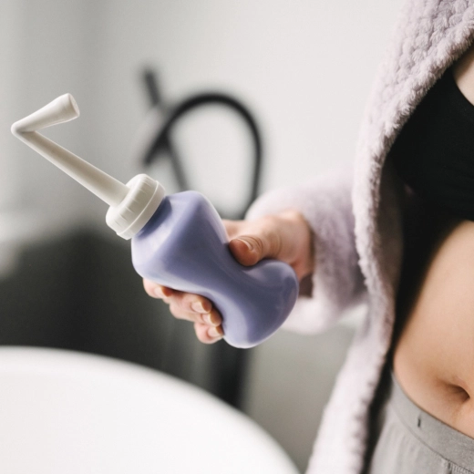 Otočená tryska pre jednoduché použitie