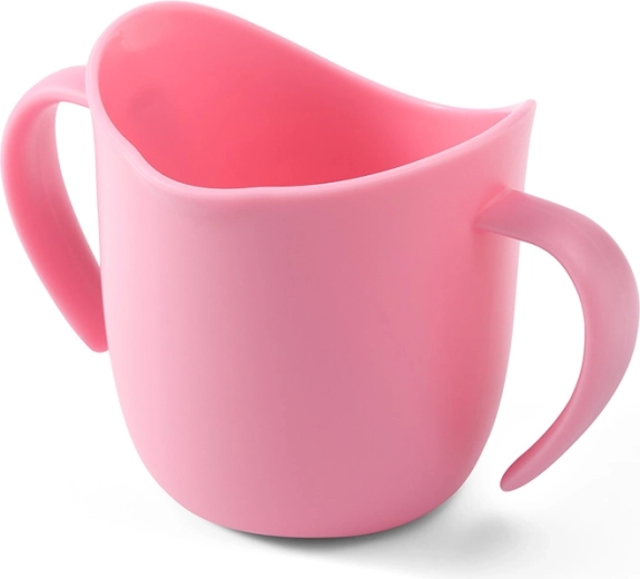 Ergonomický tvar pre ľahké učenie pitia