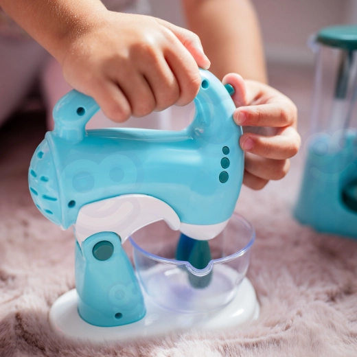 Realistický mixér s miskou pre malých pekárov