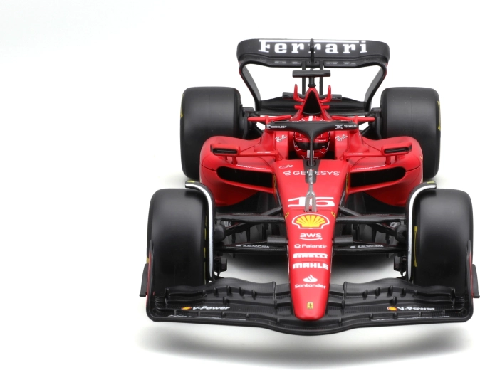 mierka 1:24 s otočnými kolesami