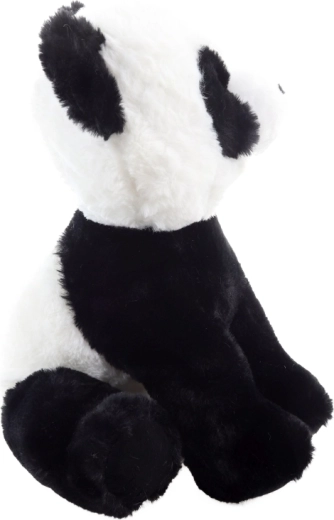 Roztomilý realistický vzhľad