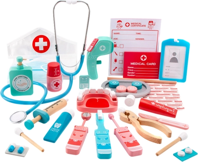 Drevená lekárska sada Malý doktor s čepcom